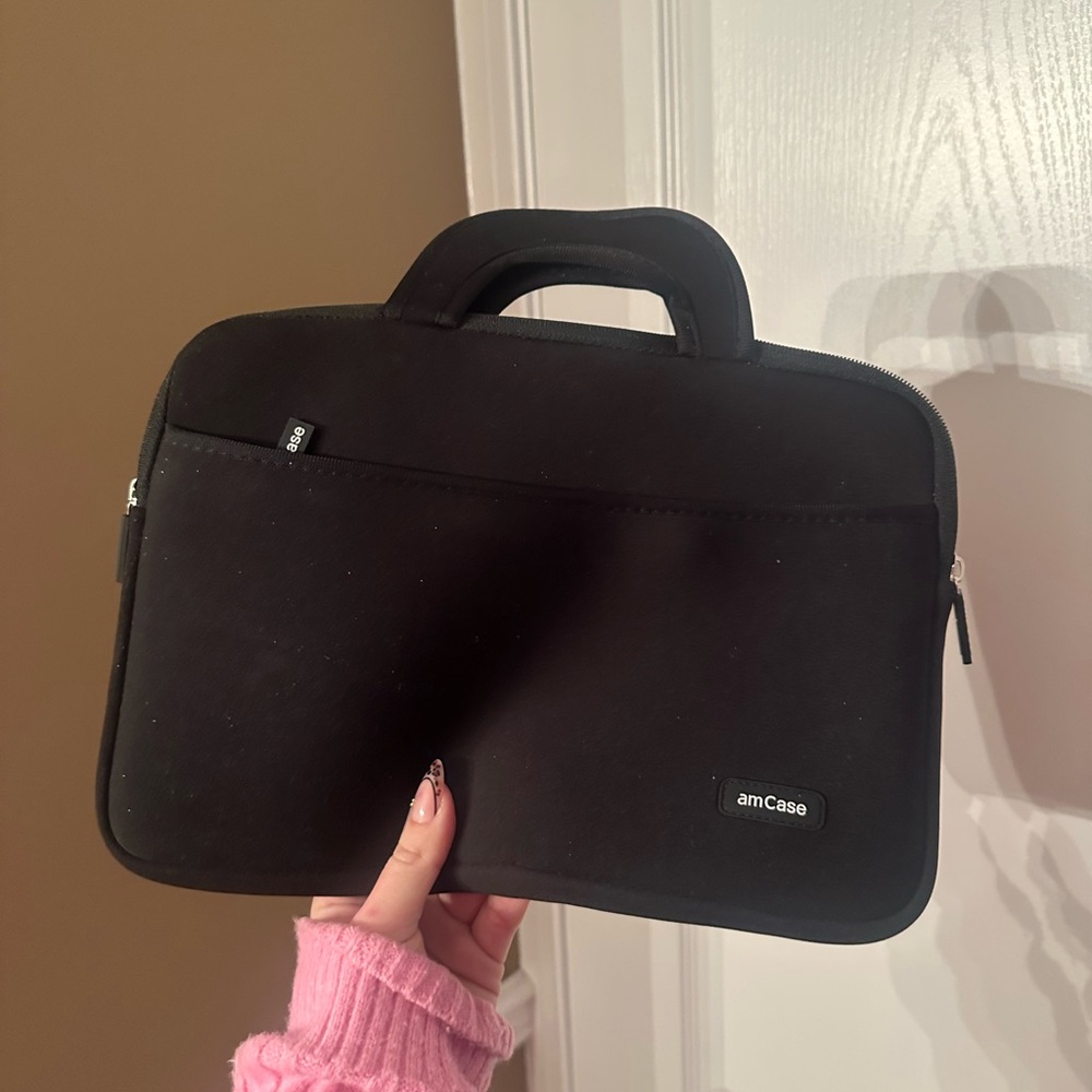 Black iPad Carry Case